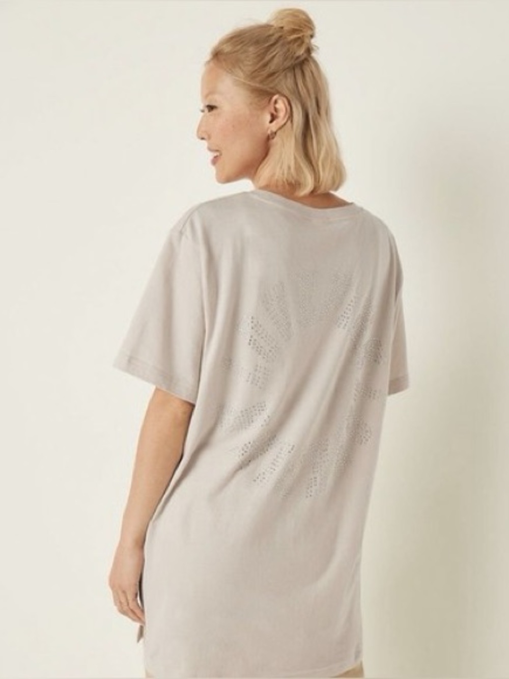 PINK Victoria’s Secret Bling Campus Tee